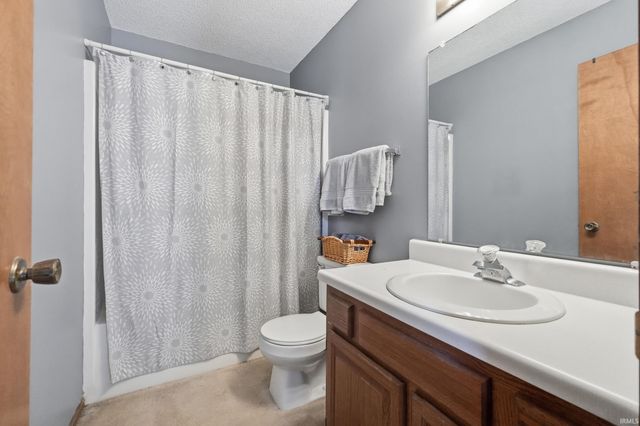 5310 Whitewater Pass, Fort Wayne, IN 46825