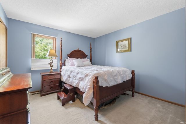 5310 Whitewater Pass, Fort Wayne, IN 46825