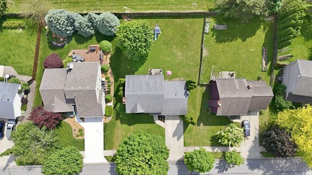 5310 Whitewater Pass, Fort Wayne, IN 46825