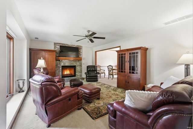 5310 Whitewater Pass, Fort Wayne, IN 46825