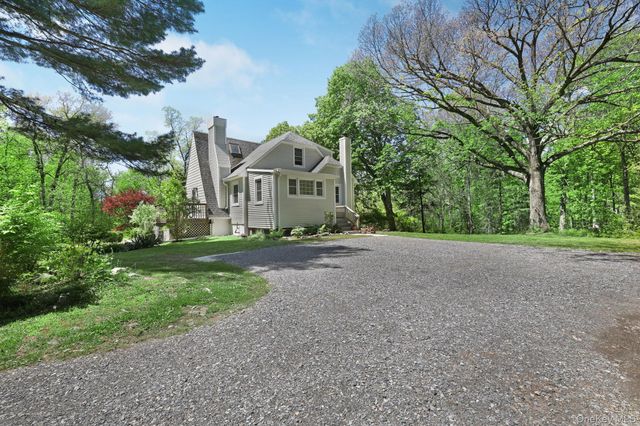 94 Smithtown Road, Fishkill, NY 12524