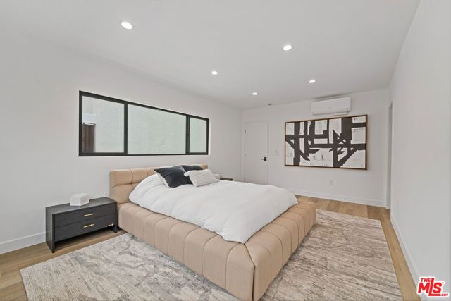 3305 Ocean Front Walk 2, Marina Del Rey, CA 90292