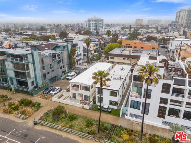 3305 Ocean Front Walk 2, Marina Del Rey, CA 90292