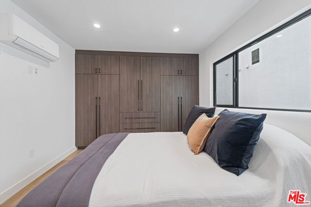 3305 Ocean Front Walk 2, Marina Del Rey, CA 90292