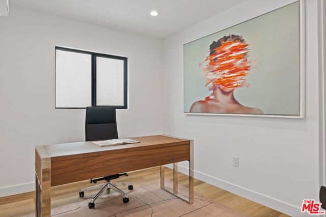 3305 Ocean Front Walk 2, Marina Del Rey, CA 90292