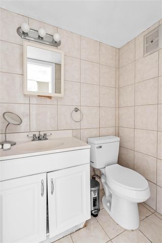 174 Chatham I I, West Palm Beach, FL 33417