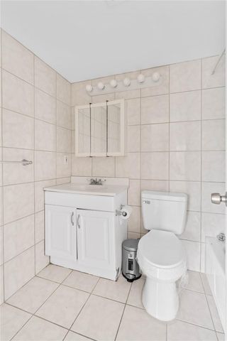 174 Chatham I I, West Palm Beach, FL 33417