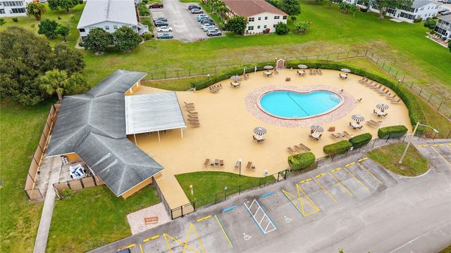 174 Chatham I I, West Palm Beach, FL 33417