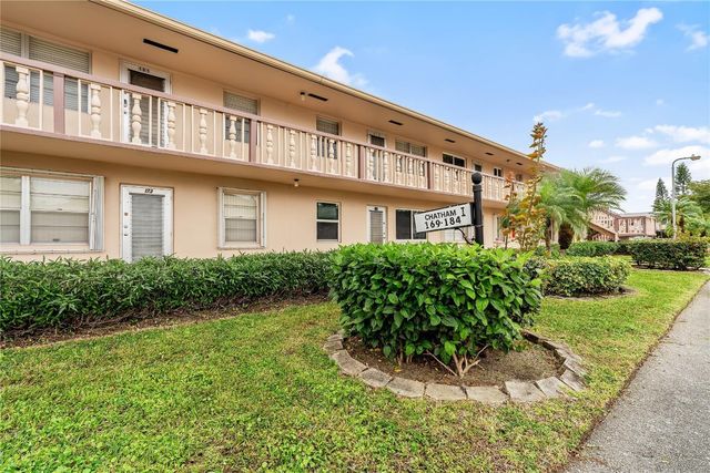 174 Chatham I I, West Palm Beach, FL 33417