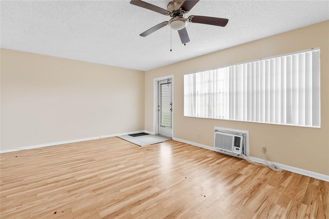 174 Chatham I I, West Palm Beach, FL 33417