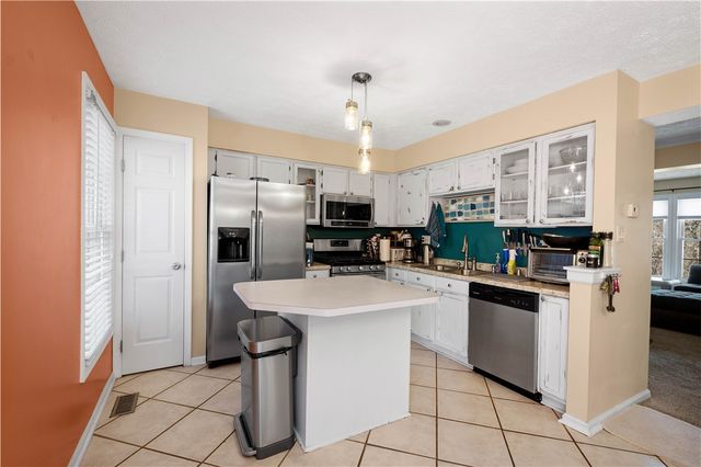 367 Murrays Lane, Castle Shannon, PA 15234