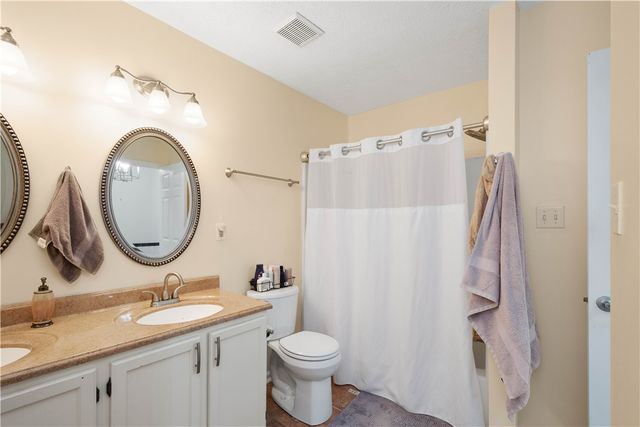 367 Murrays Lane, Castle Shannon, PA 15234