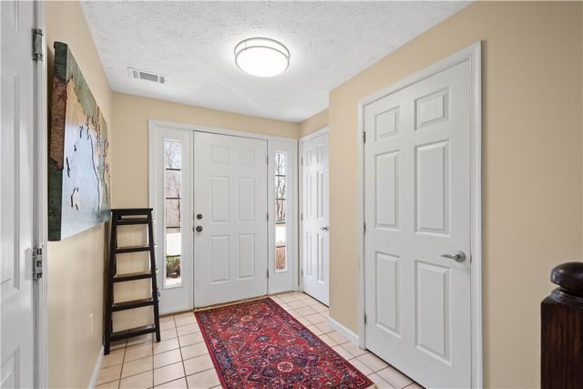 367 Murrays Lane, Castle Shannon, PA 15234