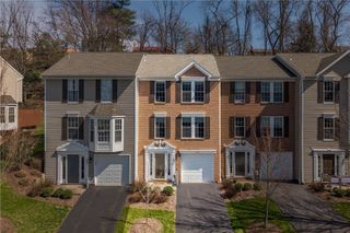 367 Murrays Lane, Castle Shannon, PA 15234