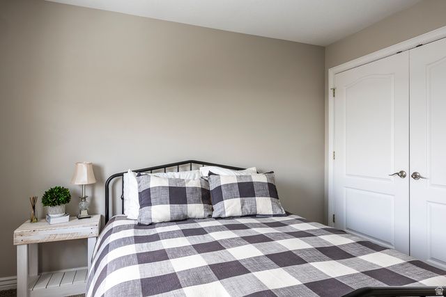 2403 E BEAR HILLS CIR, Draper, UT 84020