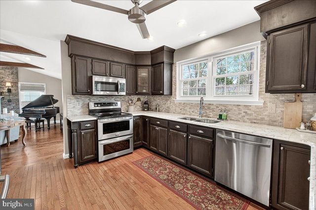 1000 RED HARVEST RD, Gambrills, MD 21054