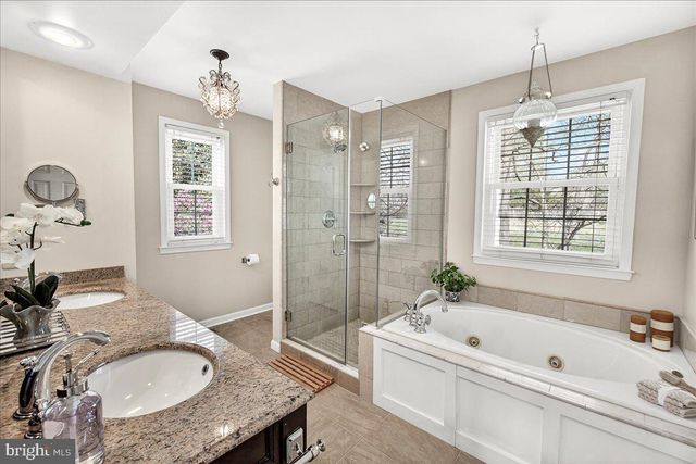 1000 RED HARVEST RD, Gambrills, MD 21054