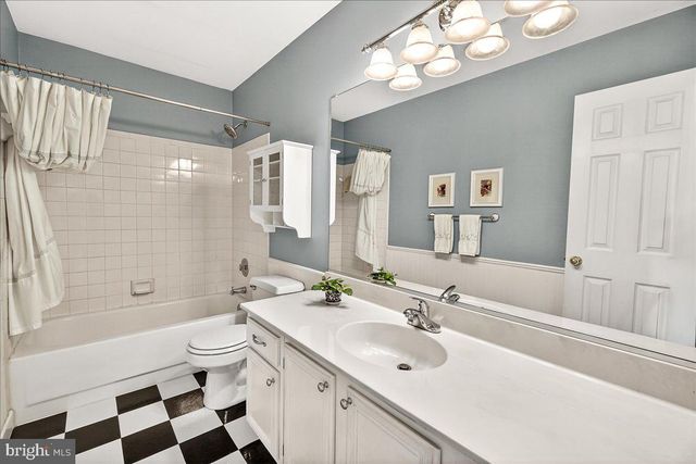 1000 RED HARVEST RD, Gambrills, MD 21054