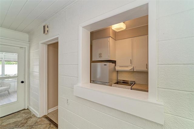 2508 14TH AVENUE W A & B, Bradenton, FL 34205