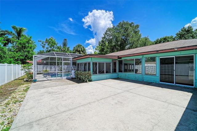 2508 14TH AVENUE W A & B, Bradenton, FL 34205