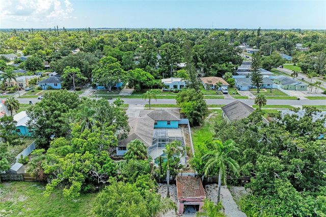 2508 14TH AVENUE W A & B, Bradenton, FL 34205