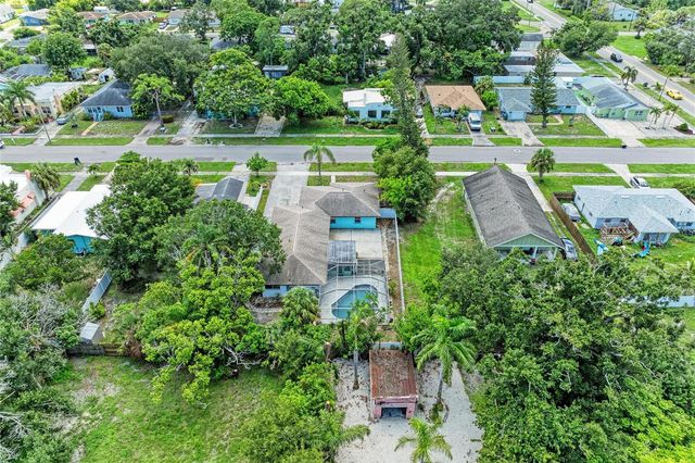 2508 14TH AVENUE W A & B, Bradenton, FL 34205