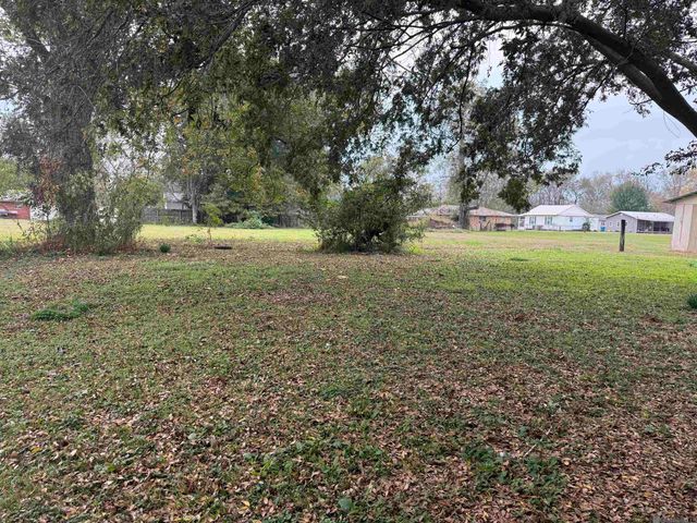 907 Westend, New Roads, LA 70760