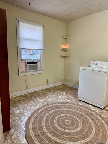 907 Westend, New Roads, LA 70760