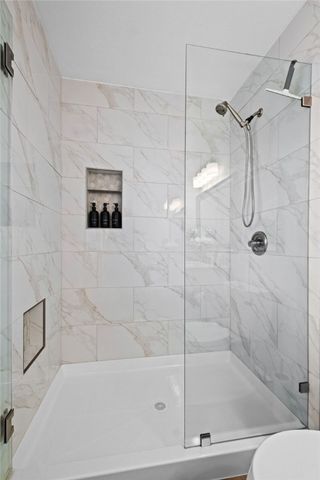 708 NW J Street, Bentonville, AR 72712