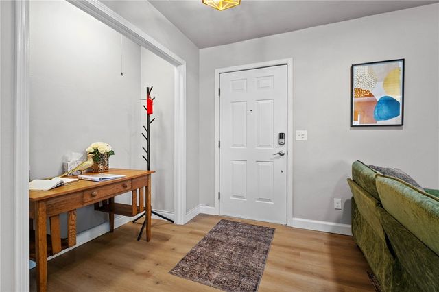 708 NW J Street, Bentonville, AR 72712