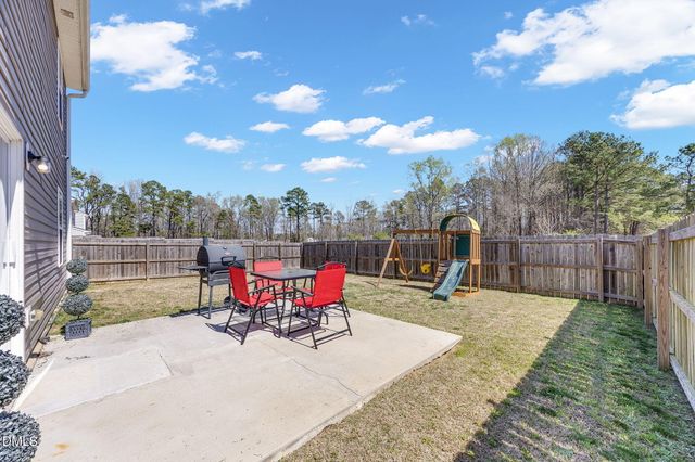 772 Frosty Way, Zebulon, NC 27597