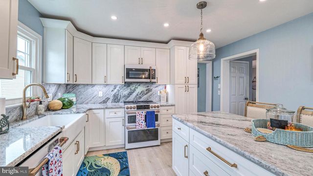 1202 SHERIDAN BLVD, Brigantine, NJ 08203