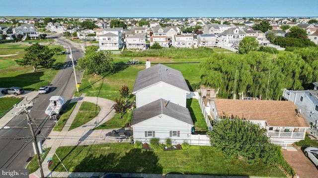 1202 SHERIDAN BLVD, Brigantine, NJ 08203