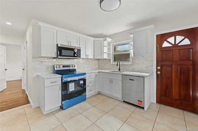 63 Schenectady Avenue, West Babylon, NY 11704