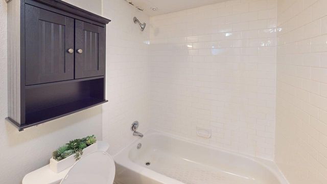5925 E University Boulevard 132, Dallas, TX 75206