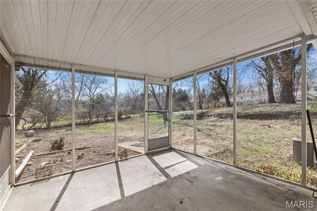 223 N Dellwood Road, Dellwood, MO 63135