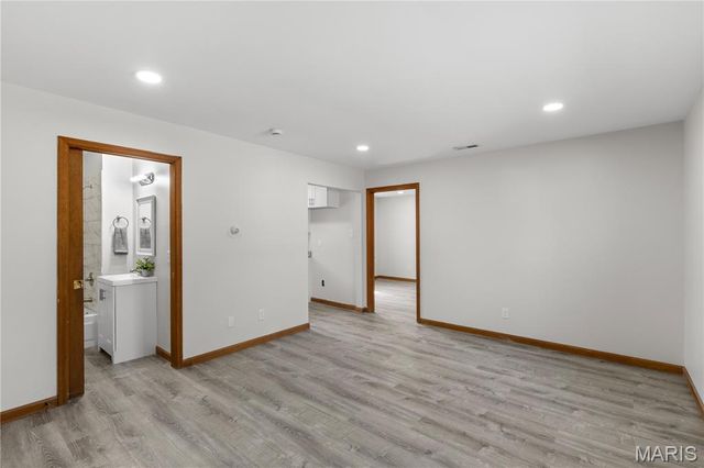 223 N Dellwood Road, Dellwood, MO 63135