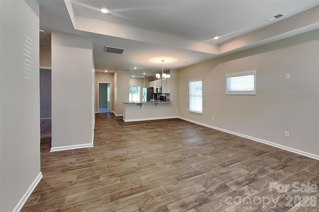 528 Cabarrus Avenue, Mooresville, NC 28115