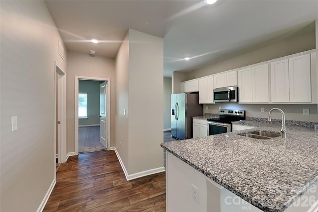 528 Cabarrus Avenue, Mooresville, NC 28115