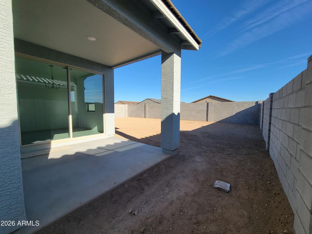 Image 23 of property listing at 4158 W ERIK Lane, San Tan Valley, AZ 85144