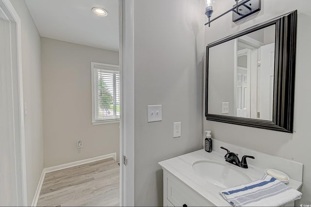 10200 Lake Shore Dr Apt 13, Myrtle Beach, SC 29572