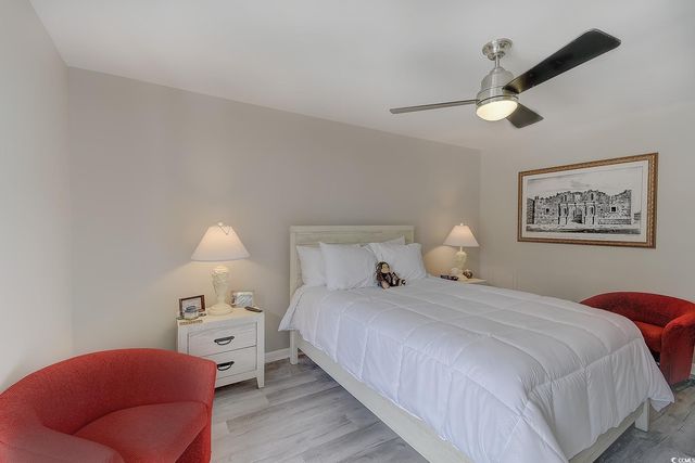 10200 Lake Shore Dr Apt 13, Myrtle Beach, SC 29572