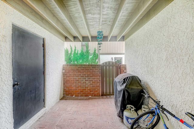 10200 Lake Shore Dr Apt 13, Myrtle Beach, SC 29572