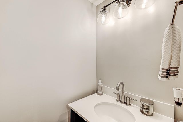 10200 Lake Shore Dr Apt 13, Myrtle Beach, SC 29572