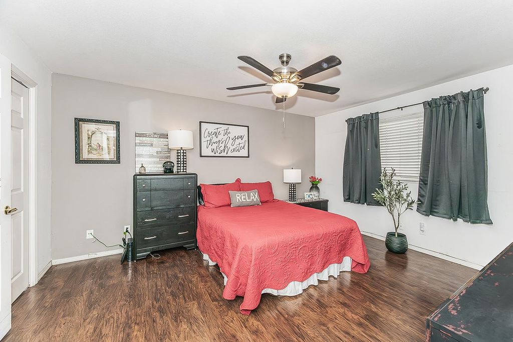 Image 15 of property listing at 1542 E Alluvial Avenue # 147, Fresno, CA 93720