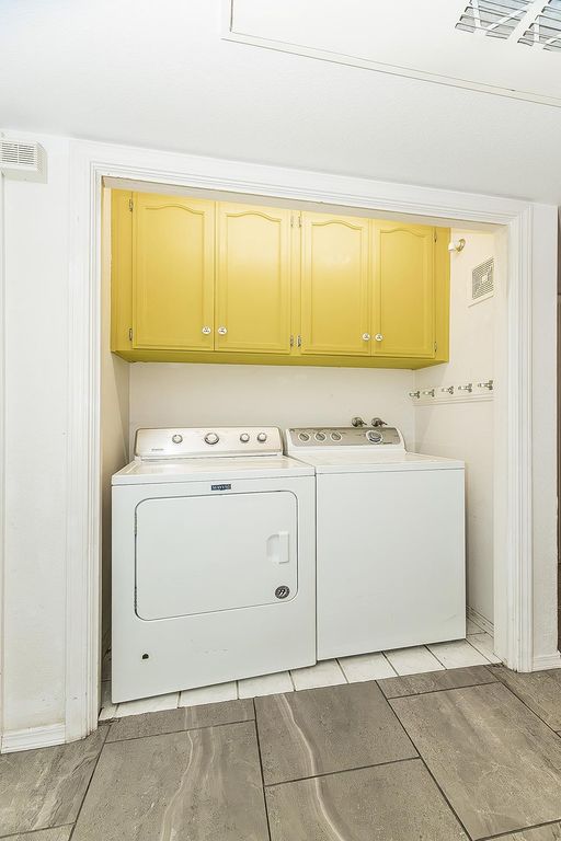 Image 27 of property listing at 1542 E Alluvial Avenue # 147, Fresno, CA 93720