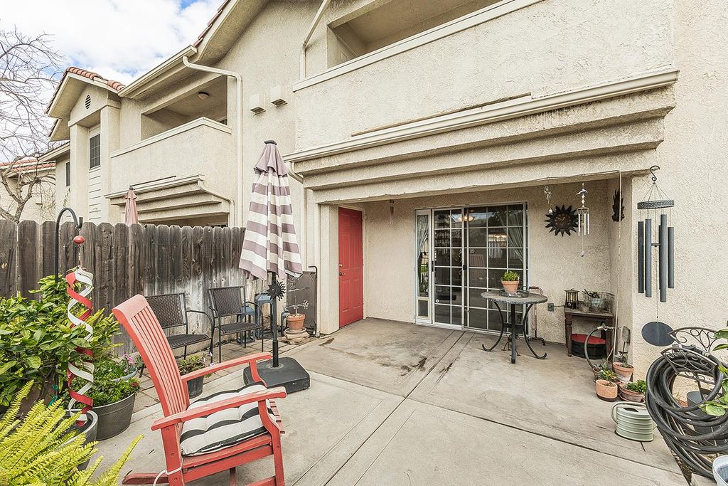 Image 29 of property listing at 1542 E Alluvial Avenue # 147, Fresno, CA 93720