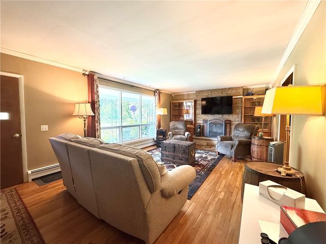 44 Patterson Lane, Foster Town, PA 16701