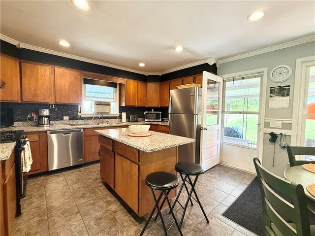 44 Patterson Lane, Foster Town, PA 16701