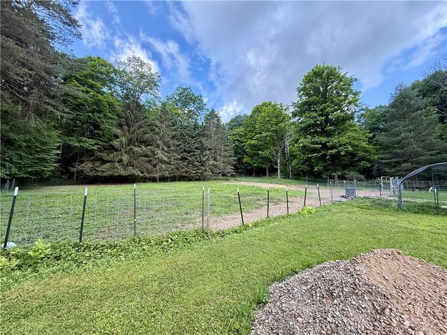 44 Patterson Lane, Foster Town, PA 16701